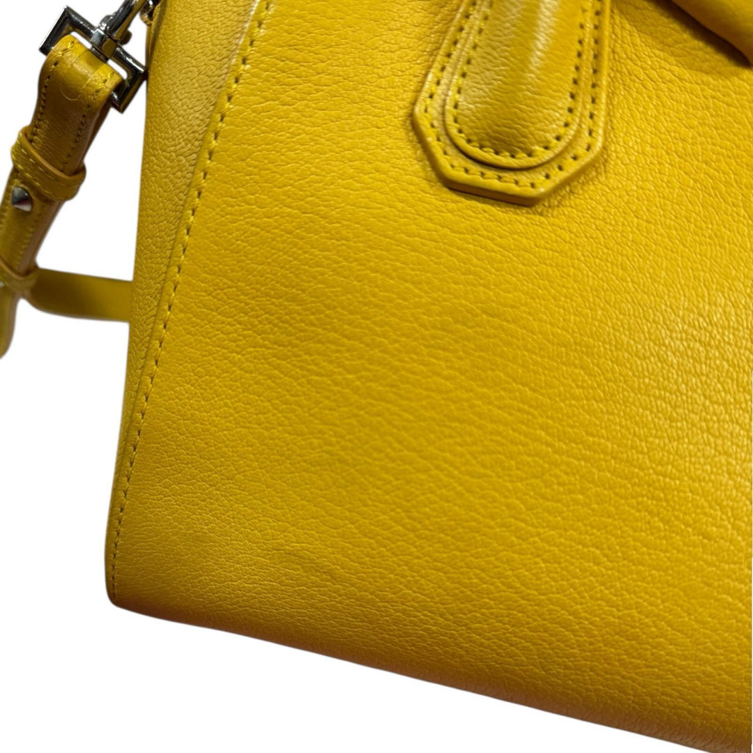 ジバンシー アンティゴナ ミニバッグ ショルダーバッグ レザー 14E5103012-751 イエロー レディース Givenchy  中古 R&Kリサイクルキング Givenchy ジバンシー アンティゴナ ミニバッグ ショルダーバッグ