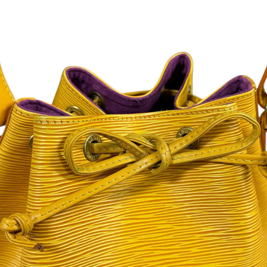 LOUIS VUITTON ルイヴィトン プチノエ エピ ショルダーバッグ