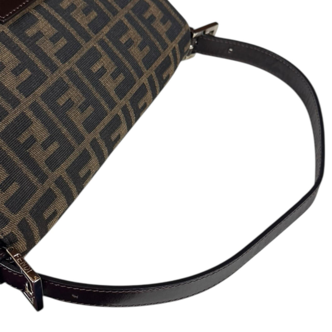 FENDI フェンディ マンマバケット ズッカ ショルダーバッグ キャンバス