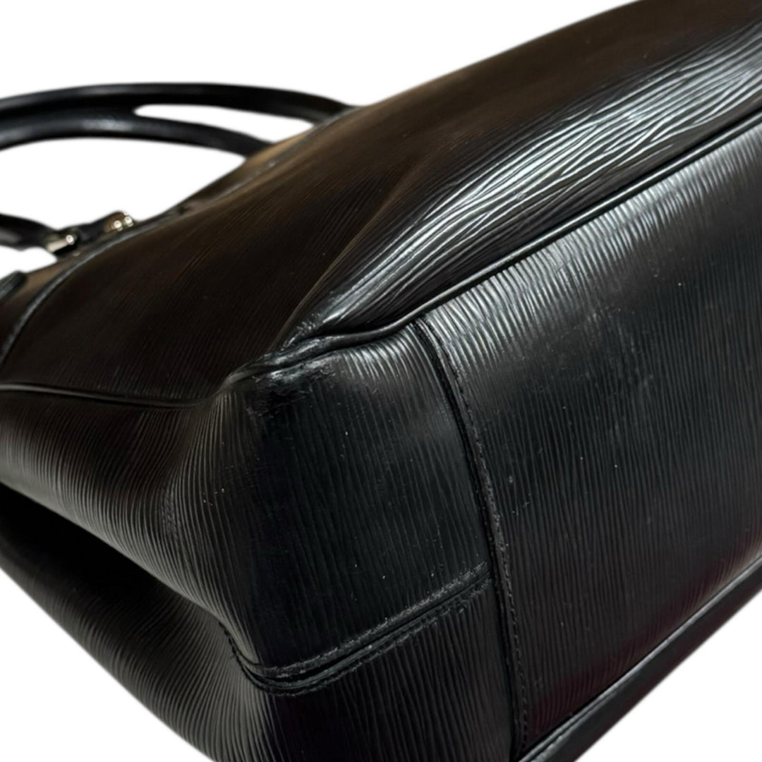 LOUIS VUITTON ルイヴィトン パッシィGM エピ ショルダーバッグ