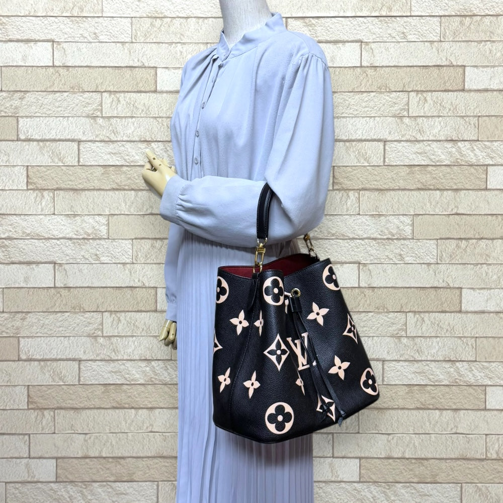 LOUIS VUITTON ルイヴィトン ネオノエMM バイカラーモノグラムアン 