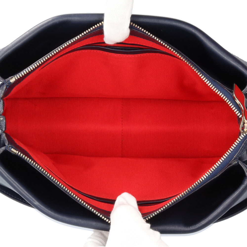 Christian Louboutin クリスチャンルブタン パサージュ ショルダー