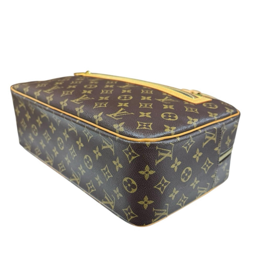 中古品　Louis Vuitton モノグラムショルダーバッグ　シテGM LOUIS VUITTON ルイヴィトン シテGM モノグラム ショルダーバッグ