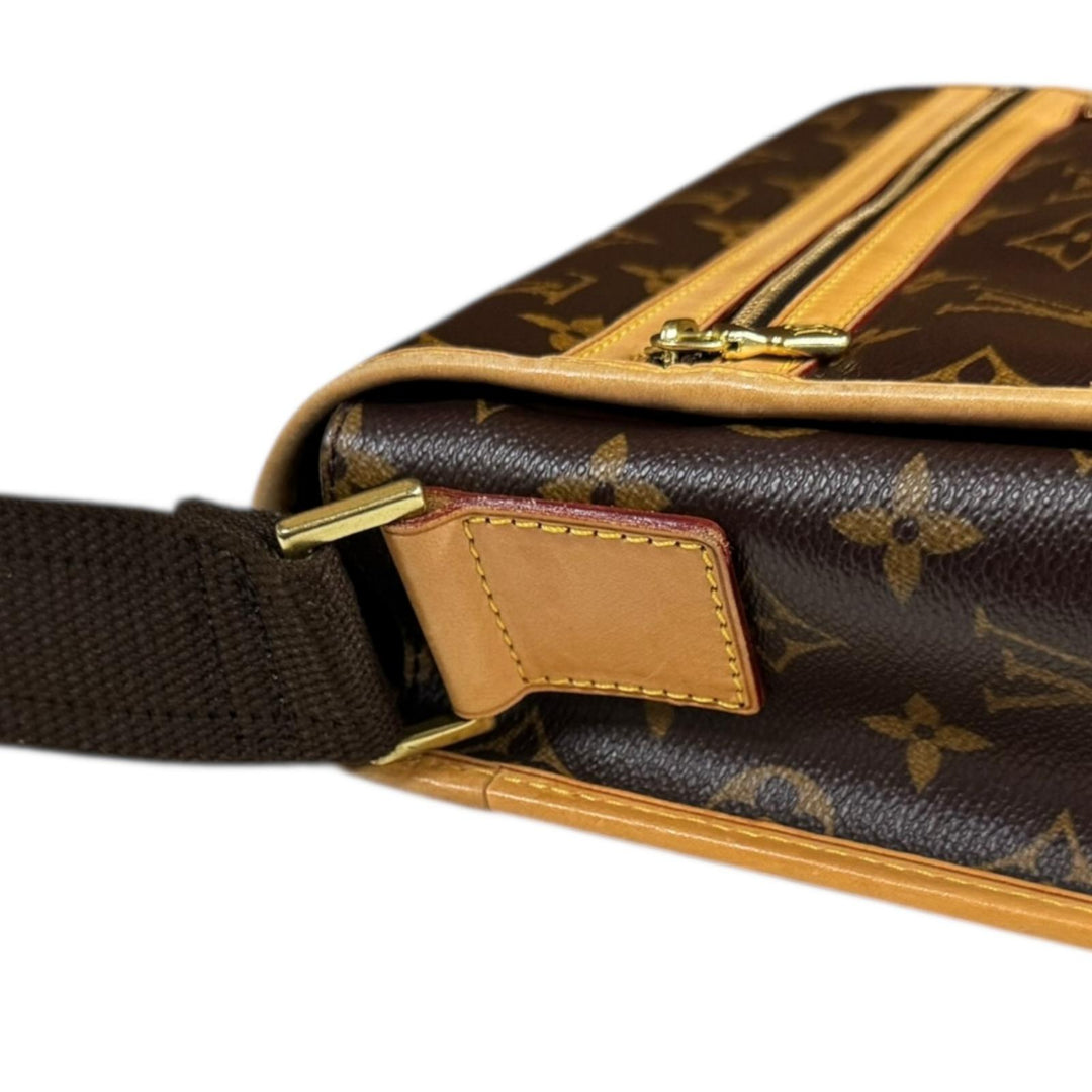 LOUIS VUITTON ルイヴィトン メッセンジャーボスフォールPM モノグラム