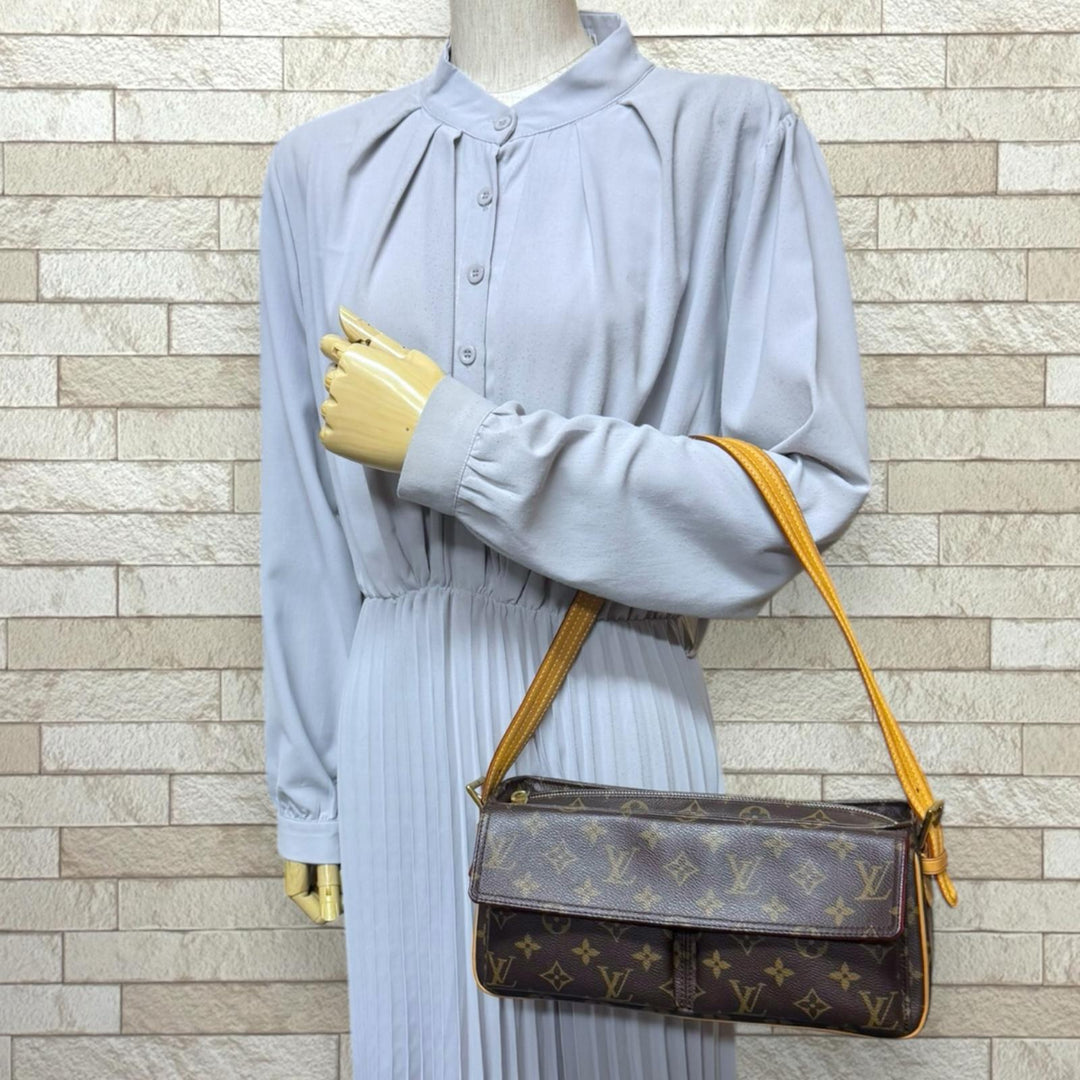 LOUIS VUITTON ルイヴィトン ヴィバシテMM モノグラム ショルダー