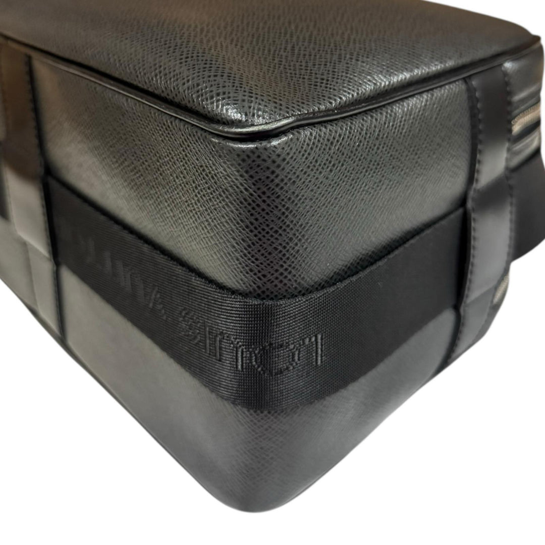 LOUIS VUITTON ルイヴィトン リポーター タイガ ショルダーバッグ