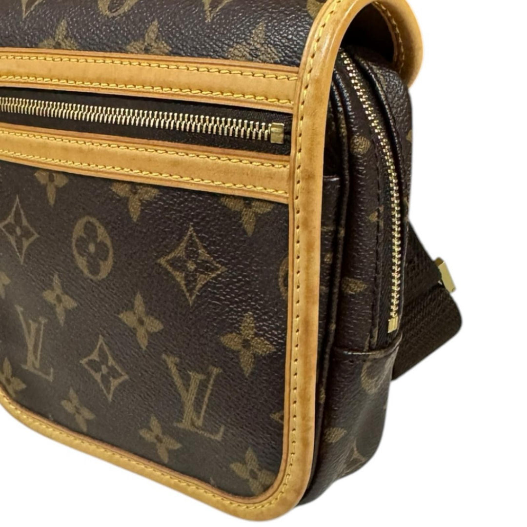 LOUIS VUITTON ルイヴィトン バムバックボスフォール モノグラム