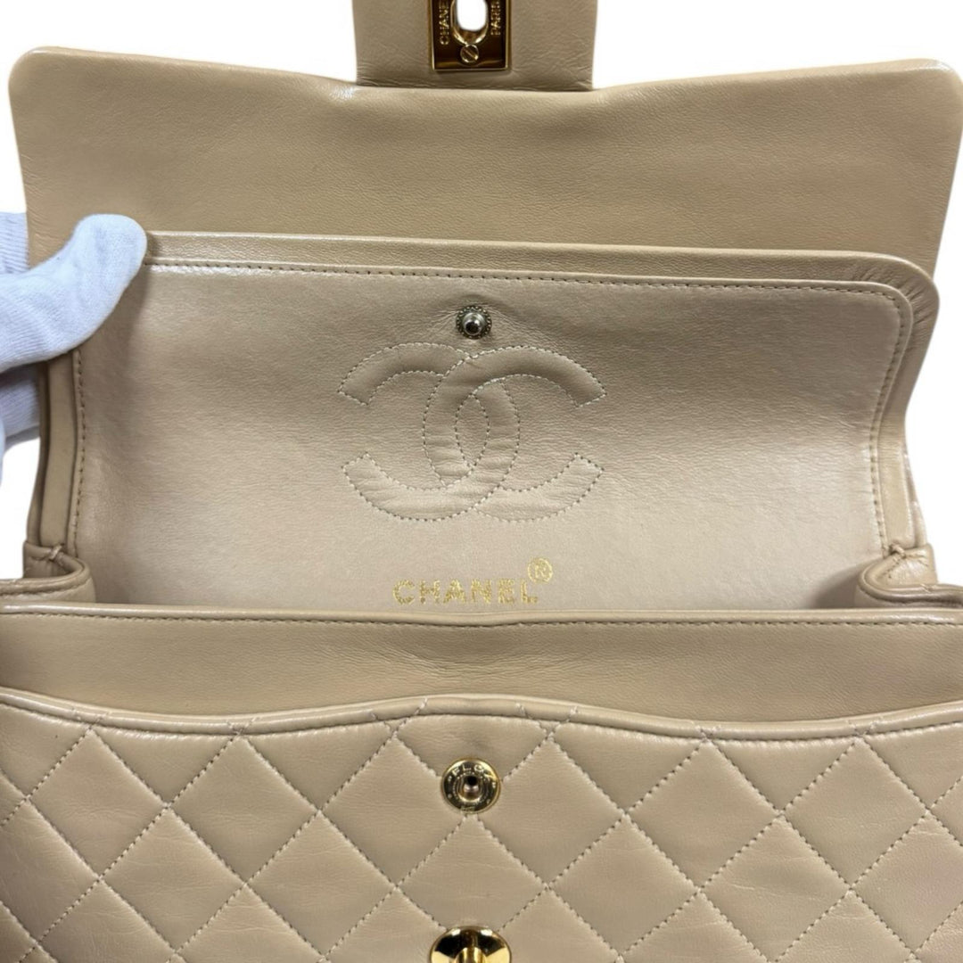 CHANEL シャネル マトラッセ ショルダーバッグ レザー ベージュ