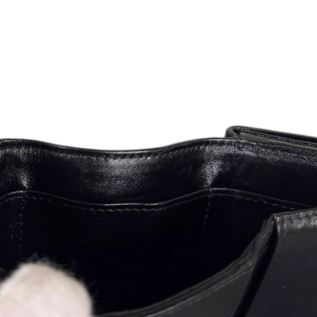CHANEL　シャネル　カメリア　スモール　フラップウォレット　三つ折り財布 CHANEL シャネル スモールフラップウォレット カメリア 三つ折り財布