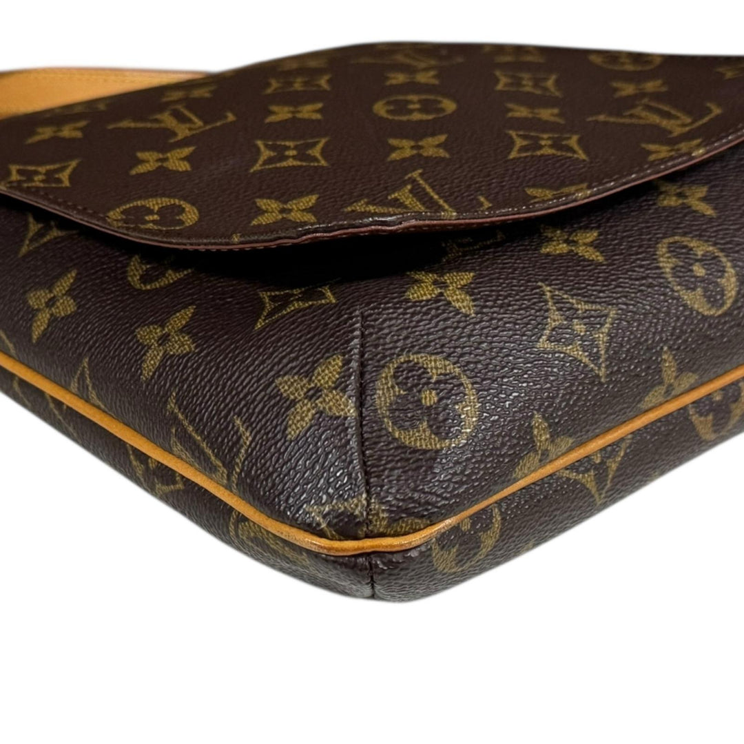LOUIS VUITTON ルイヴィトン ミュゼットサルサ ショート モノグラム