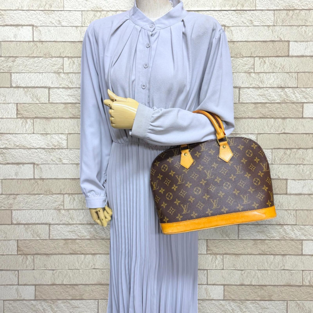 LOUIS VUITTON モノグラム アルマ ハンドバッグ　使用感あり LOUIS VUITTON ルイヴィトン アルマ モノグラム ハンドバッグ