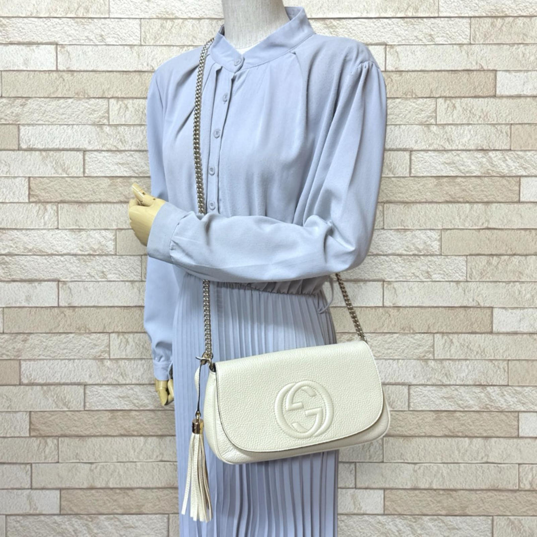 GUCCI オールドグッチ ショルダーバッグ レザー パーティーバッグ ホワイト GUCCI オールドグッチ ショルダーバッグ レザー パーティー