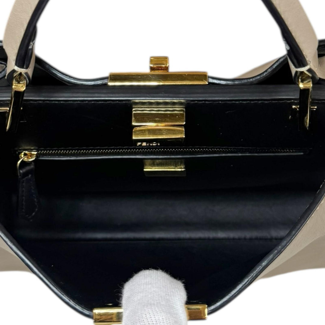 FENDI フェンディ ピーカブー ピーカブー アイコニック エッセン