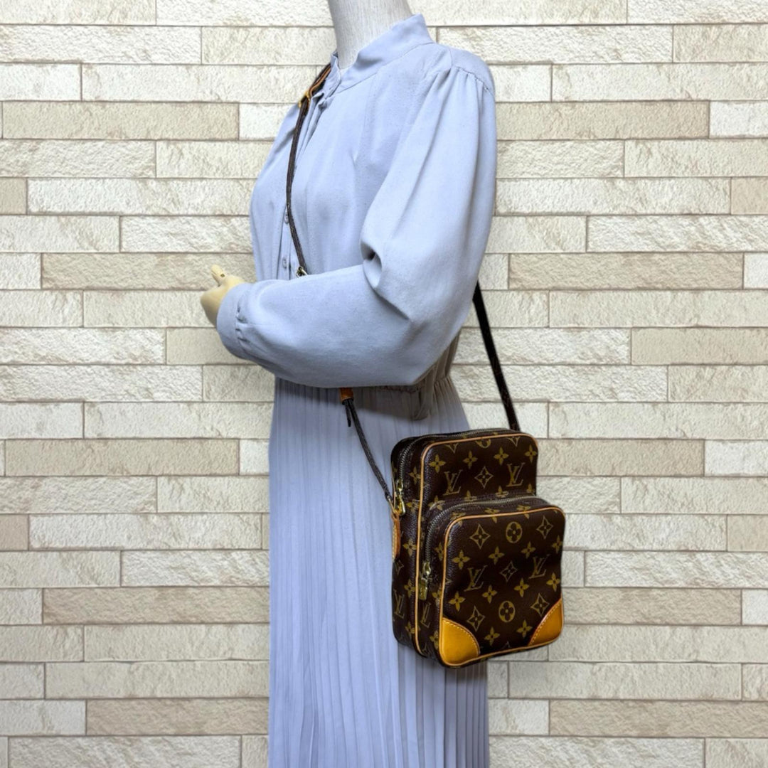LOUIS VUITTON ルイヴィトン アマゾン モノグラム ショルダーバッグ LOUIS VUITTON ルイヴィトン アマゾン モノグラム ショルダーバッグ