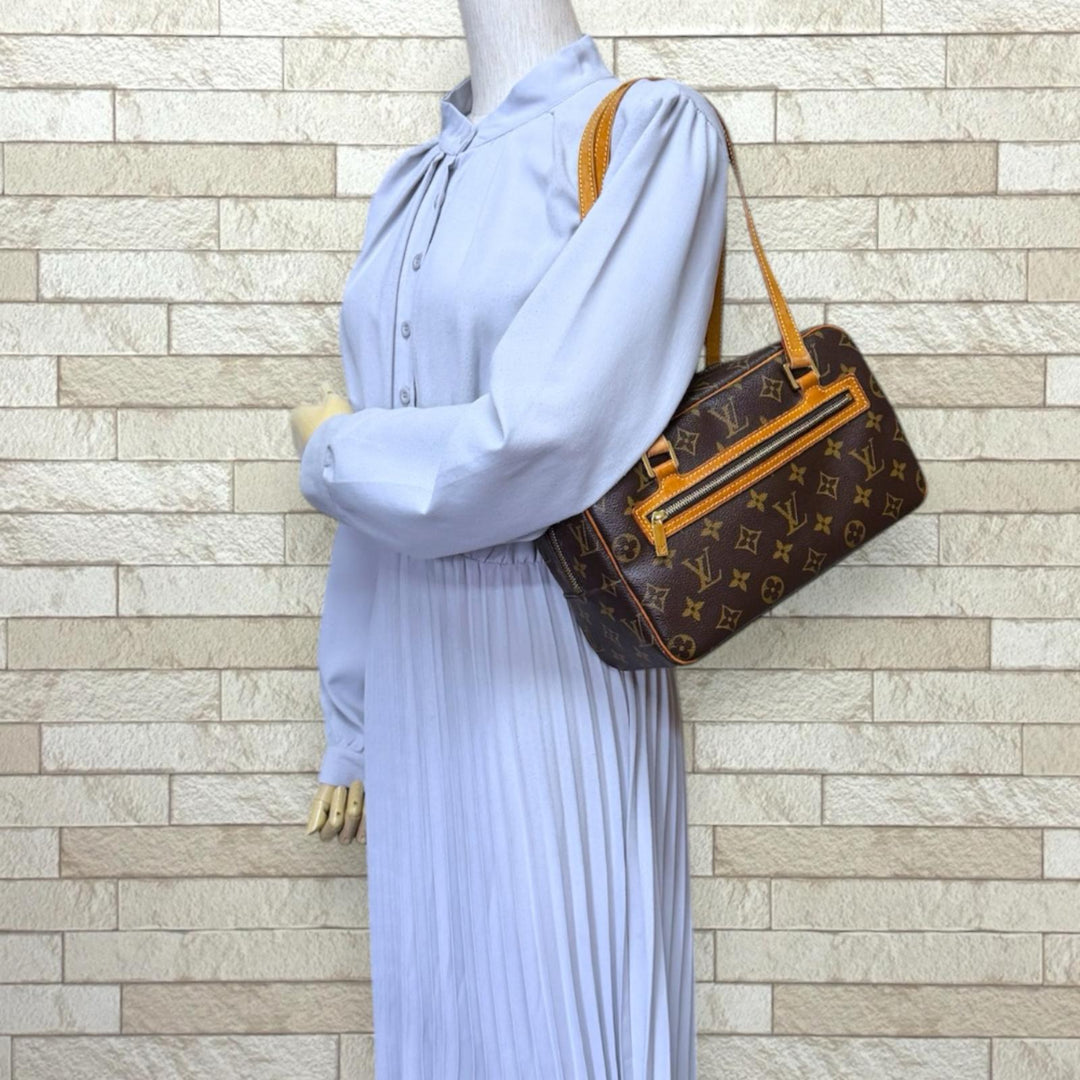 LOUIS VUITTON ルイヴィトン シテMM モノグラム ショルダーバッグ