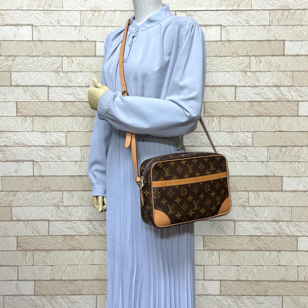 ルイヴィトン トロカデロ27 モノグラム ショルダーバッグ モノグラムキャンバス M51274 ブラウン レディース LOUIS VUITTON  中古 ルイ・ヴィトン LOUIS VUITTON トロカデロ27 M51274 ブラウン