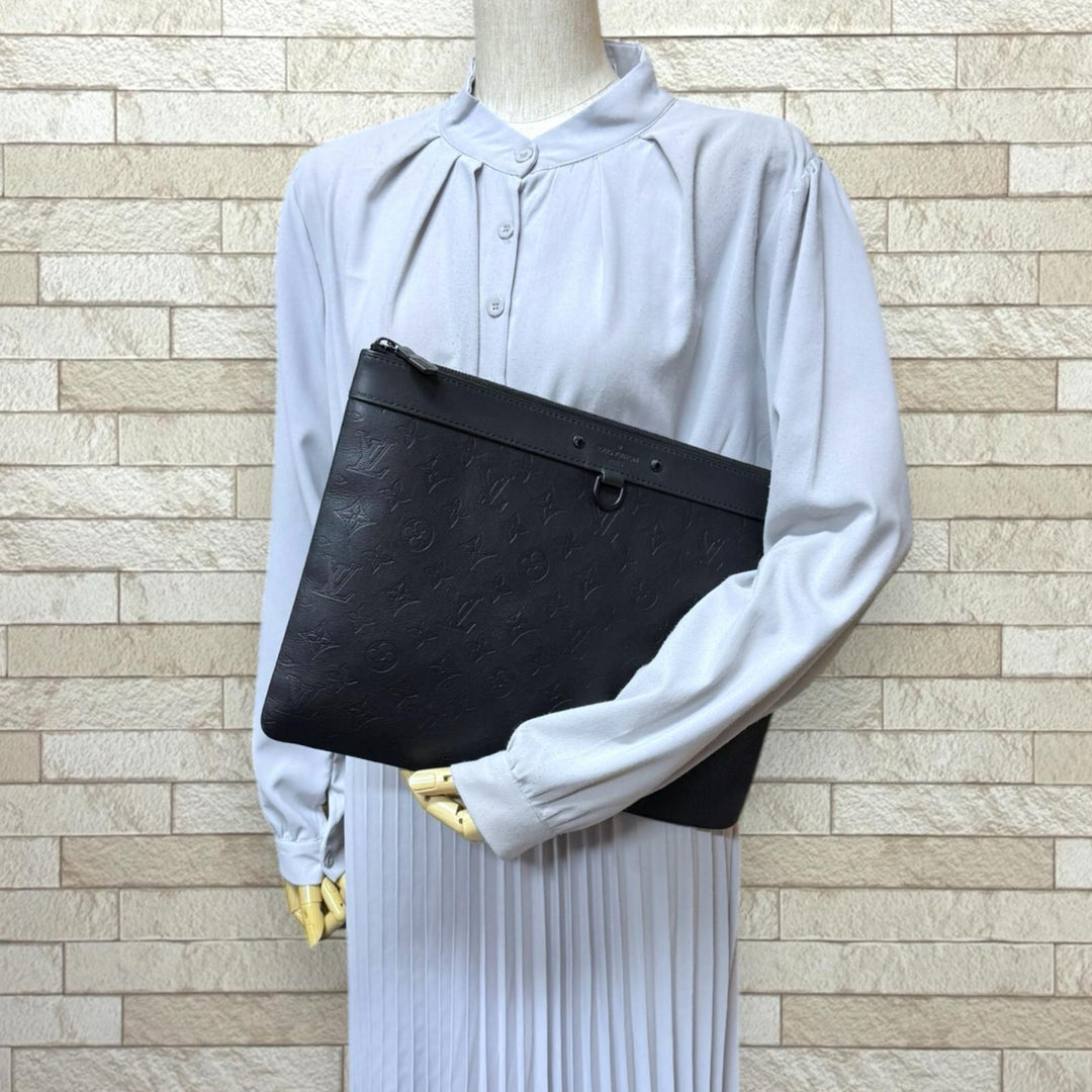 LOUIS VUITTON ルイヴィトン ポシェット ディスカバリー モノグラム