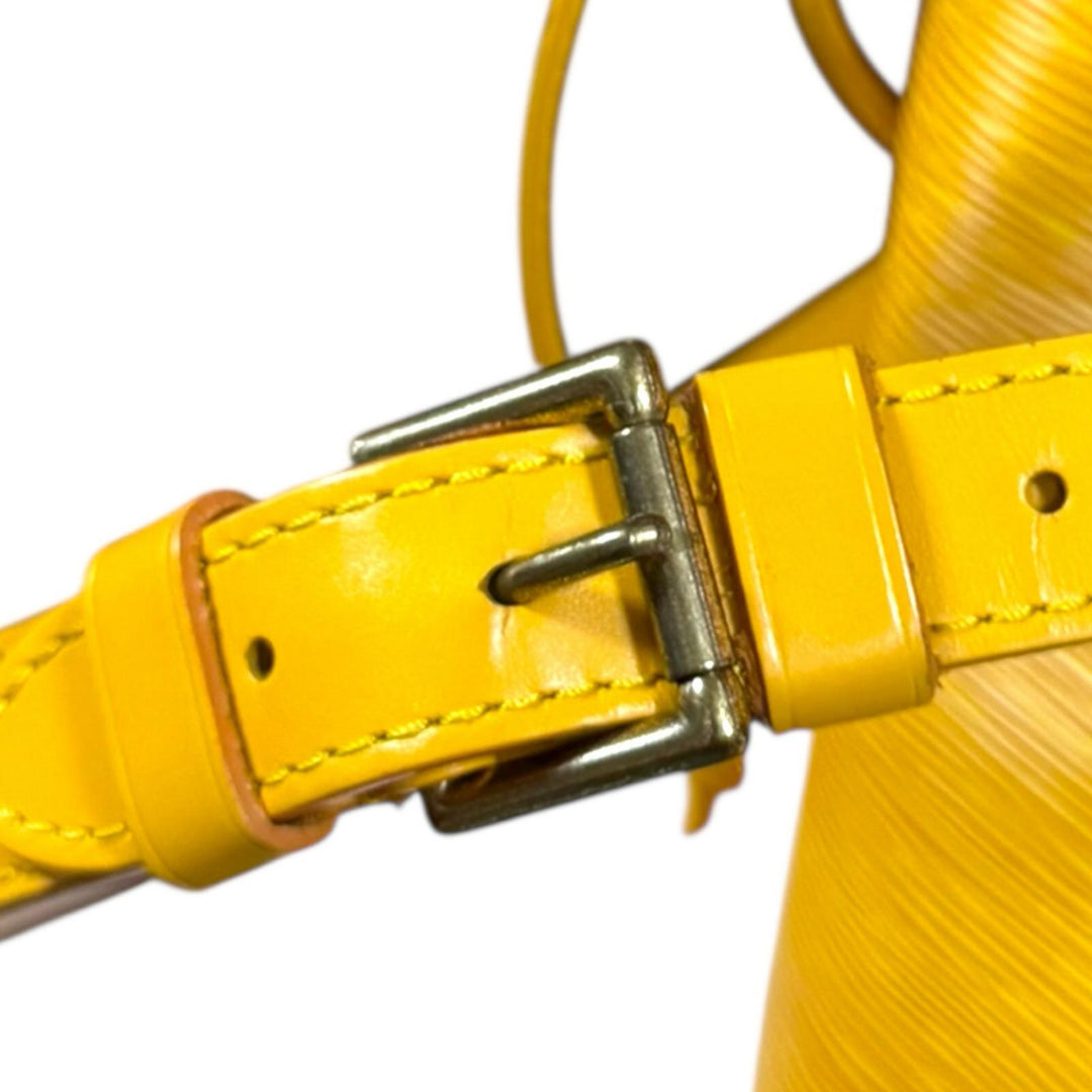 LOUIS VUITTON ルイヴィトン プチノエ エピ ショルダーバッグ