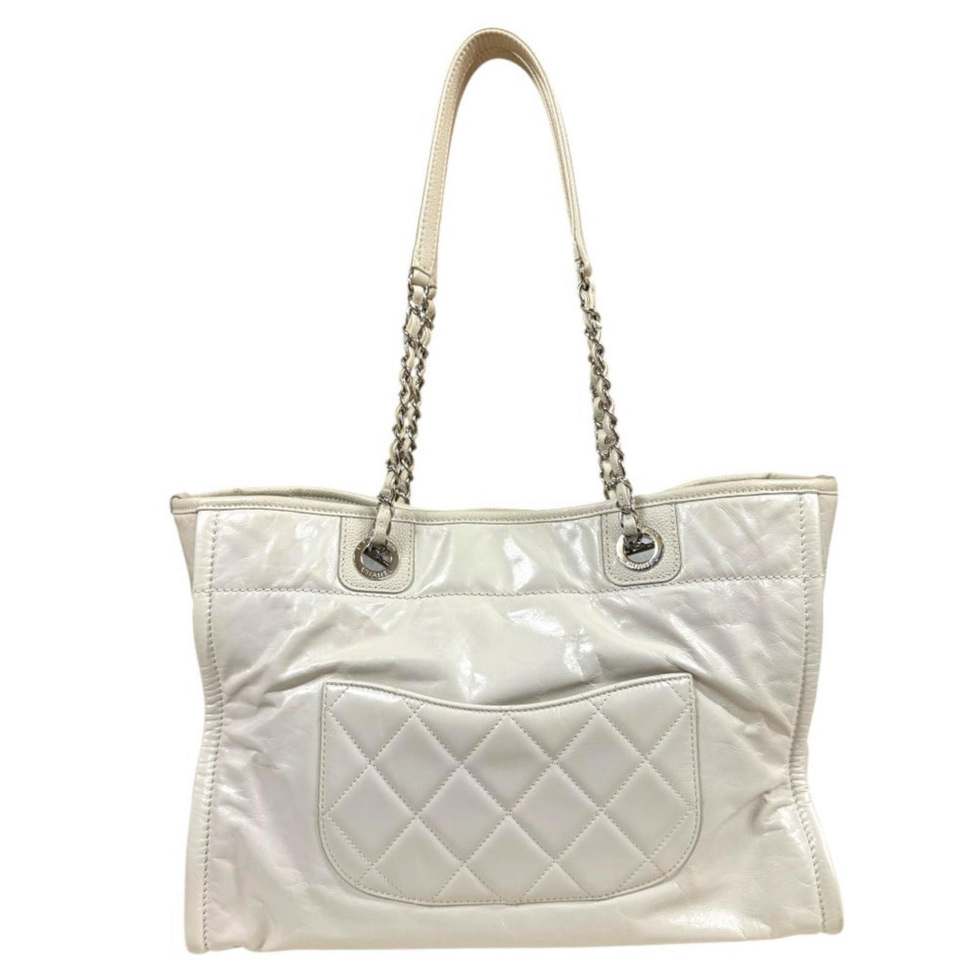 CHANEL シャネル ドーヴィルMM トートバッグ レザー ホワイト
