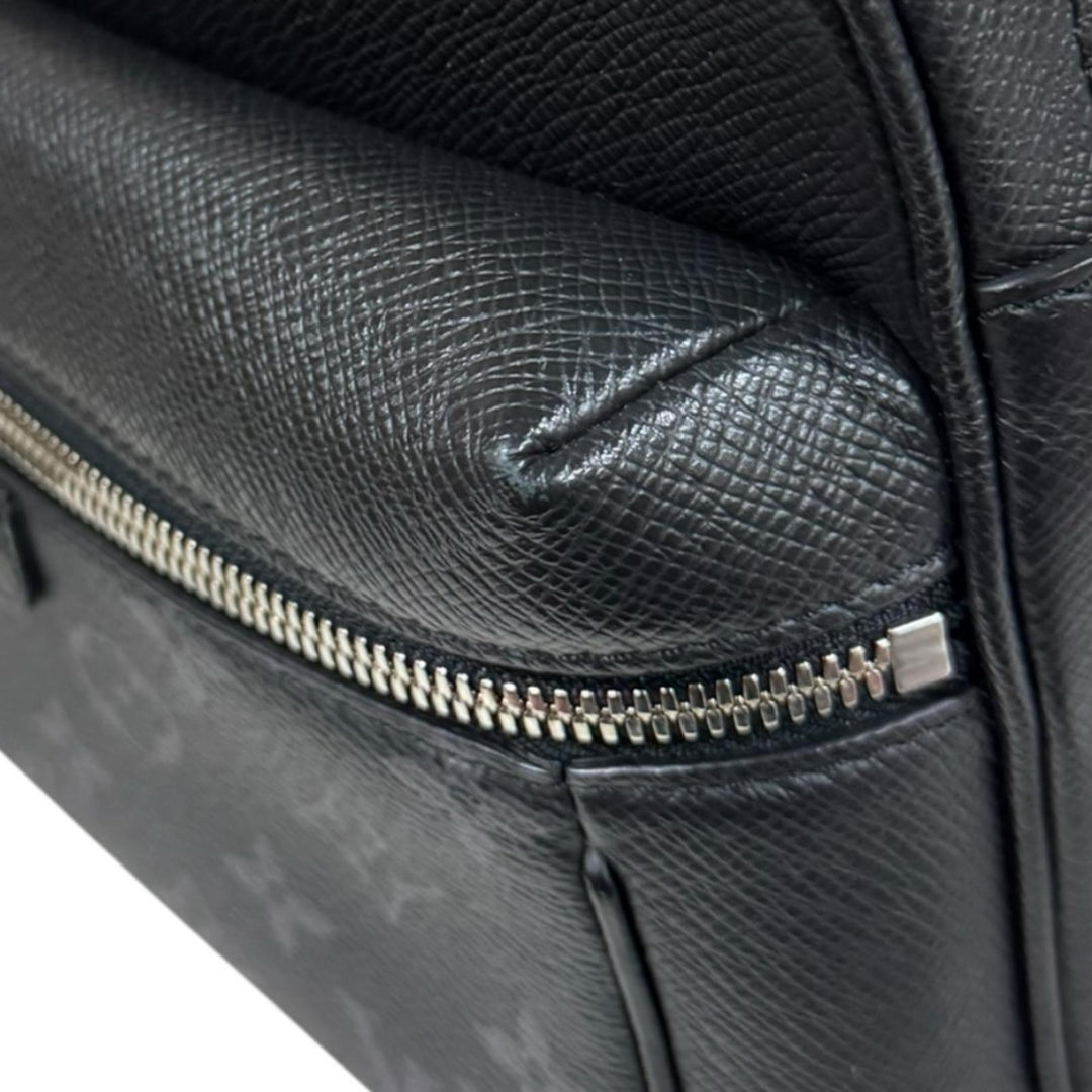 LOUIS VUITTON ルイヴィトン アウトドアメッセンジャーPM タイガラマ