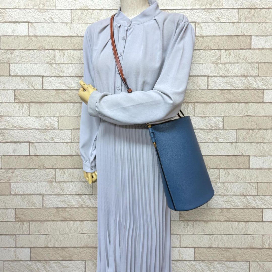 LOEWE ロエベ ゲート バケットバッグ ショルダーバッグ レザー