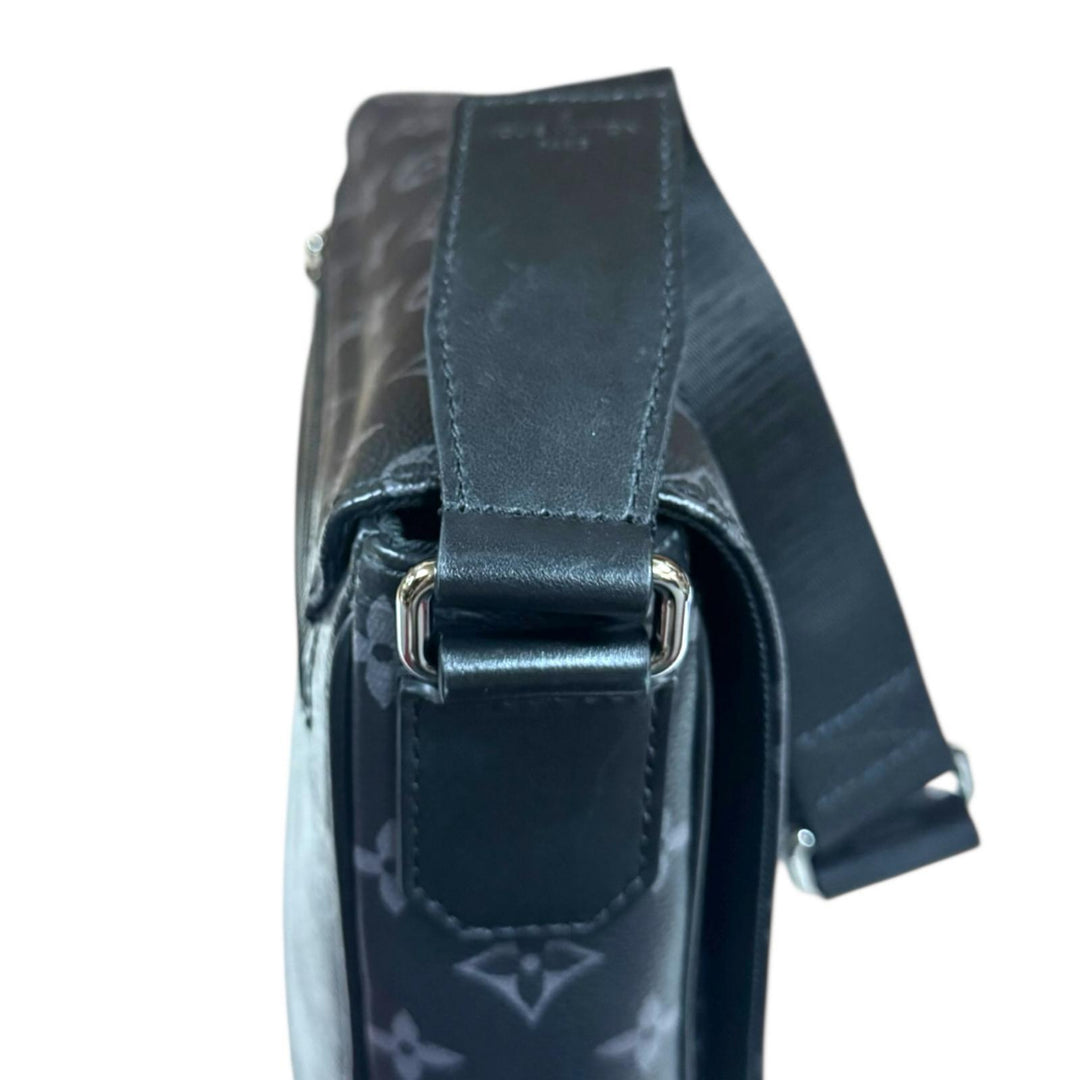 LOUIS VUITTON ルイヴィトン ディストリクト PM NV3 モノグラム