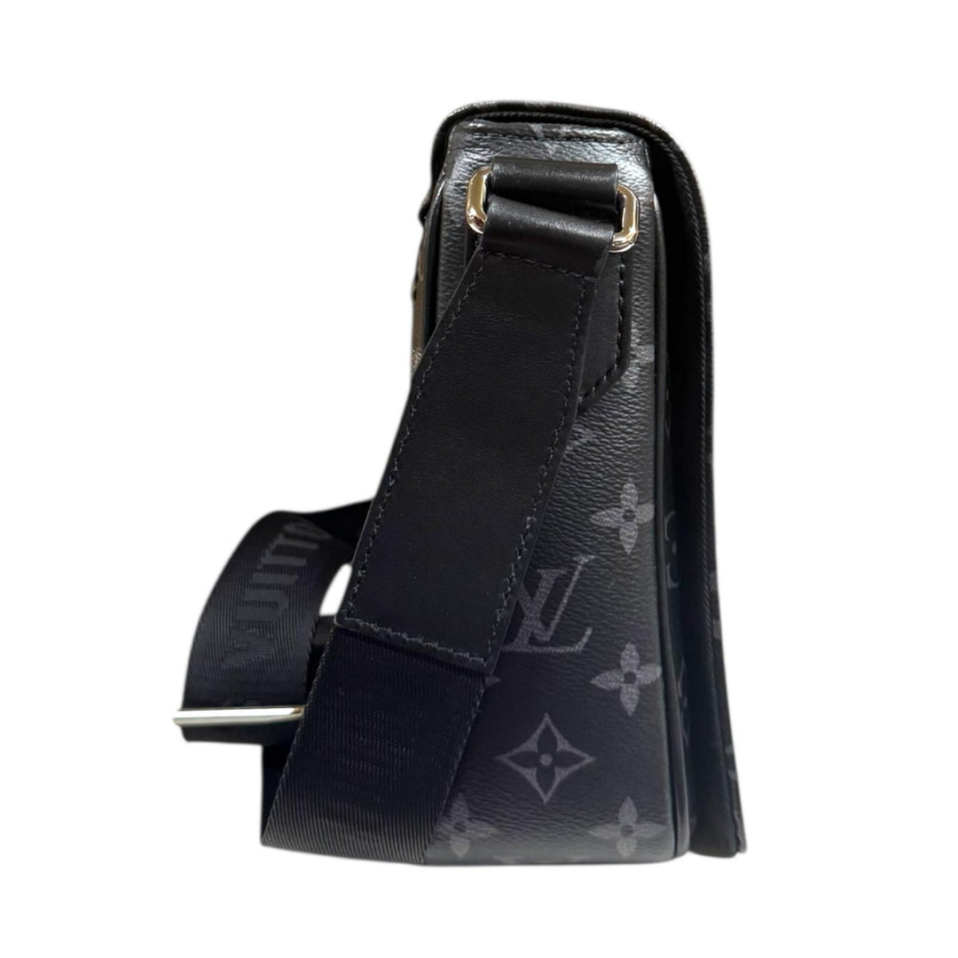LOUIS VUITTON ルイヴィトン ディストリクト PM NV3 モノグラム