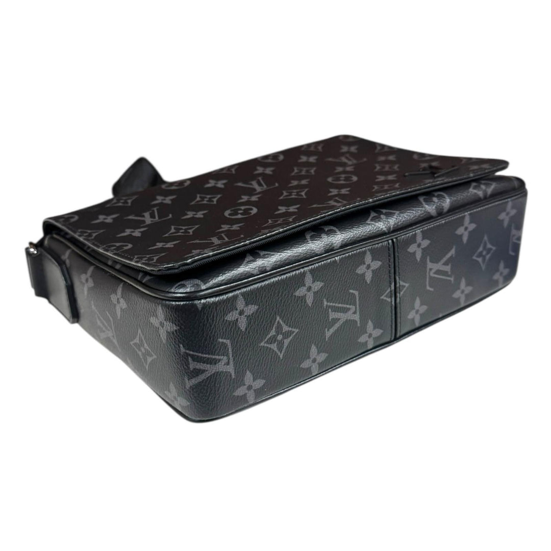 LOUIS VUITTON ルイヴィトン ディストリクト PM NV3 モノグラム