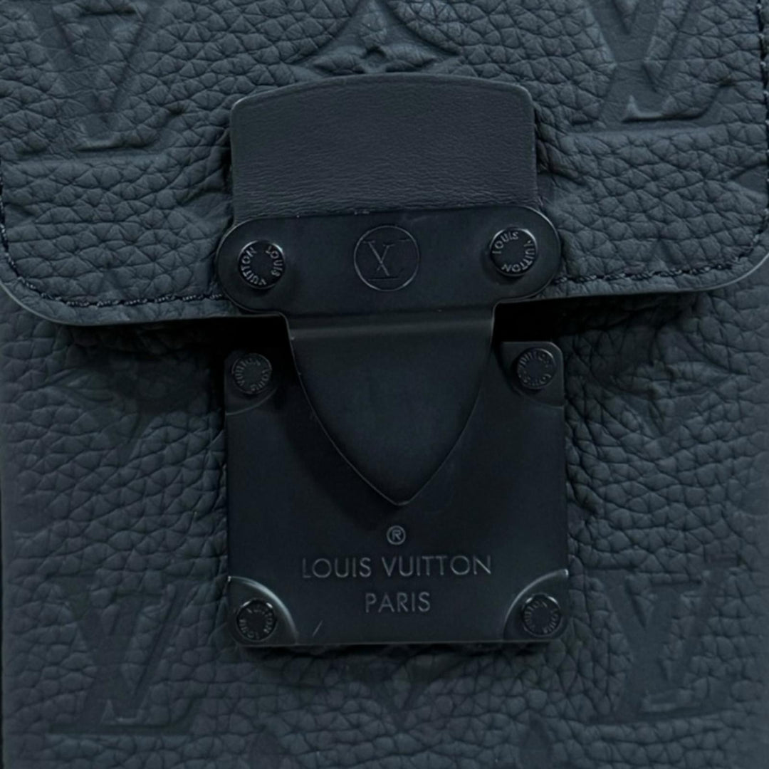 LOUIS VUITTON ルイヴィトン Sロック ヴェルティカル ウェアラブル