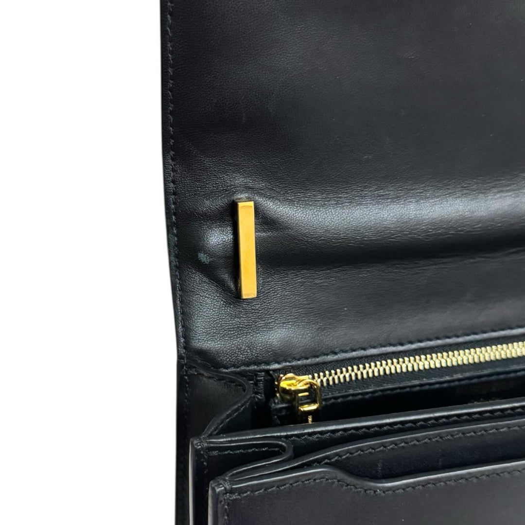 BURBERRY バーバリー ショルダーバッグ レザー ブラック レディース