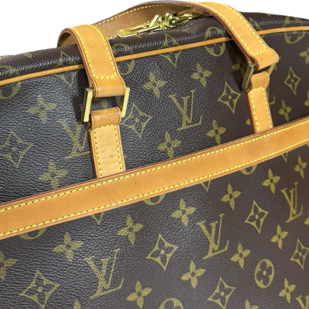 LOUIS VUITTON ルイヴィトン ポルトドキュマン ペガス モノグラム
