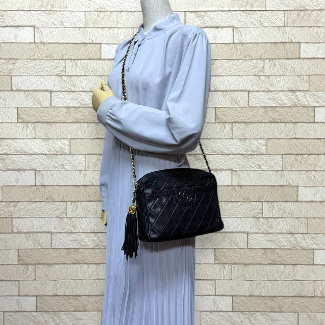 極美品 シャネル マトラッセ ラムスキン ショルダーバッグ ブラック フリンジ CHANEL シャネル マトラッセフリンジ ココマーク ショルダーバッグ