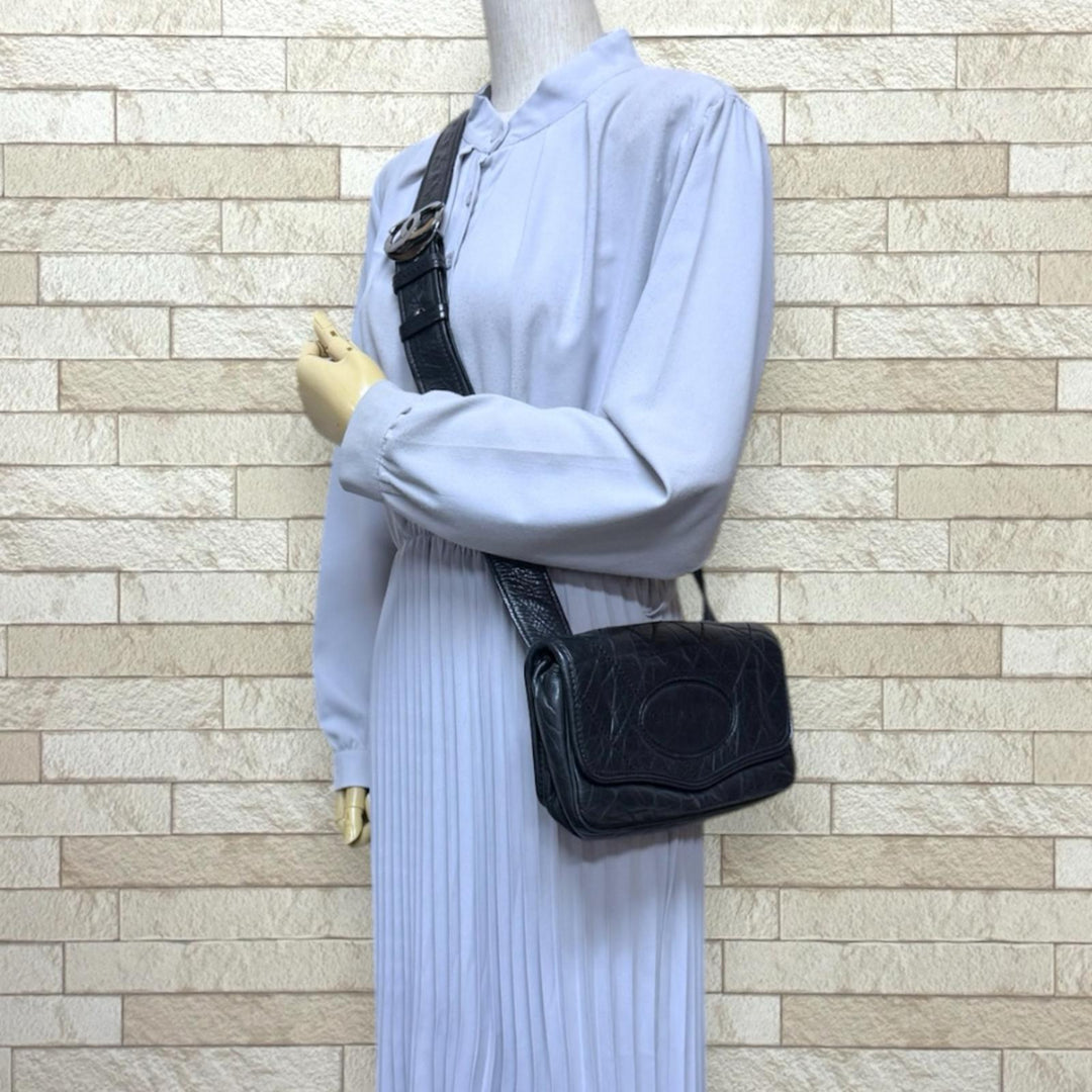 CHANEL シャネル ココマーク ショルダーバッグ レザー ブラック