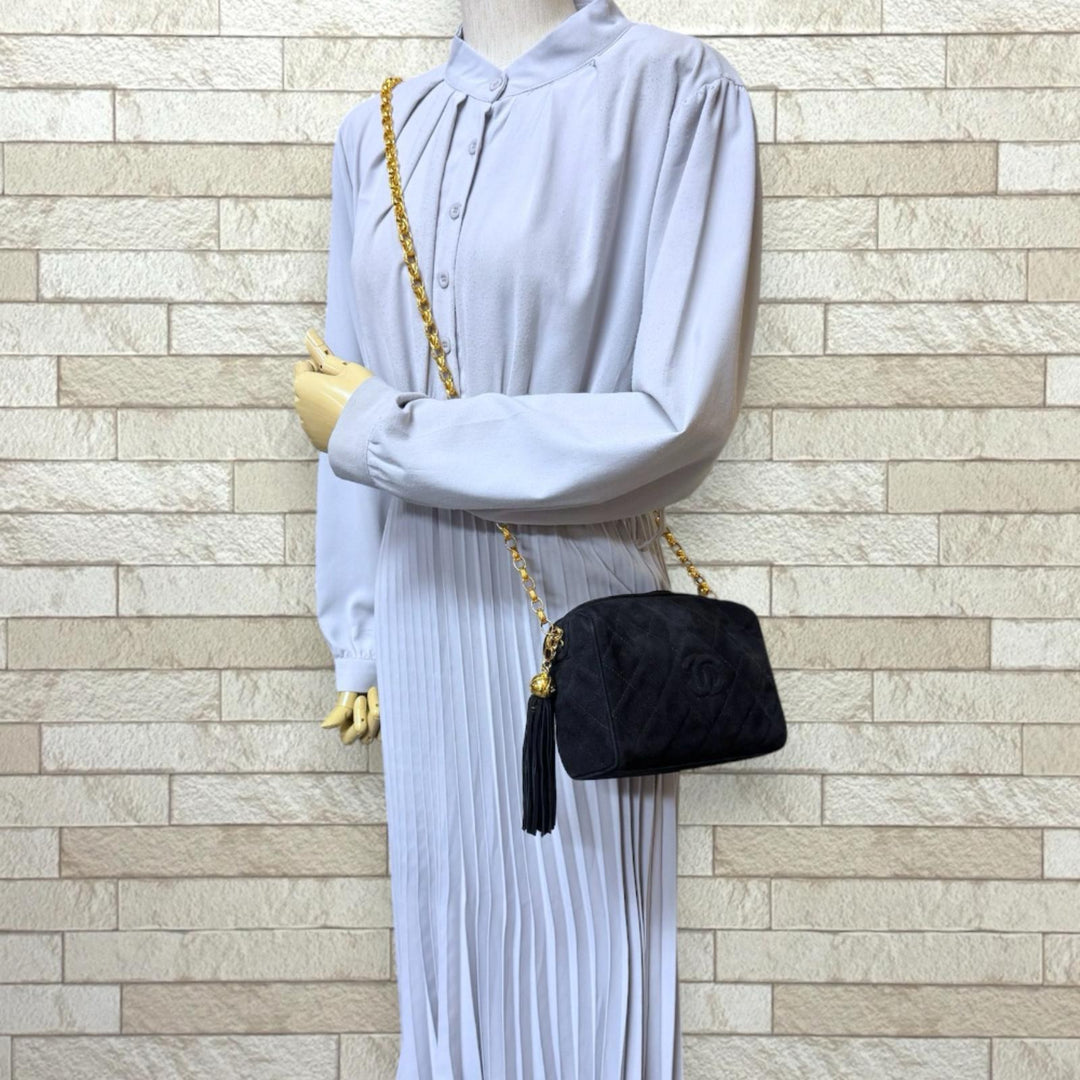 CHANEL シャネル ココマーク ショルダーバッグ スウェード ブラック