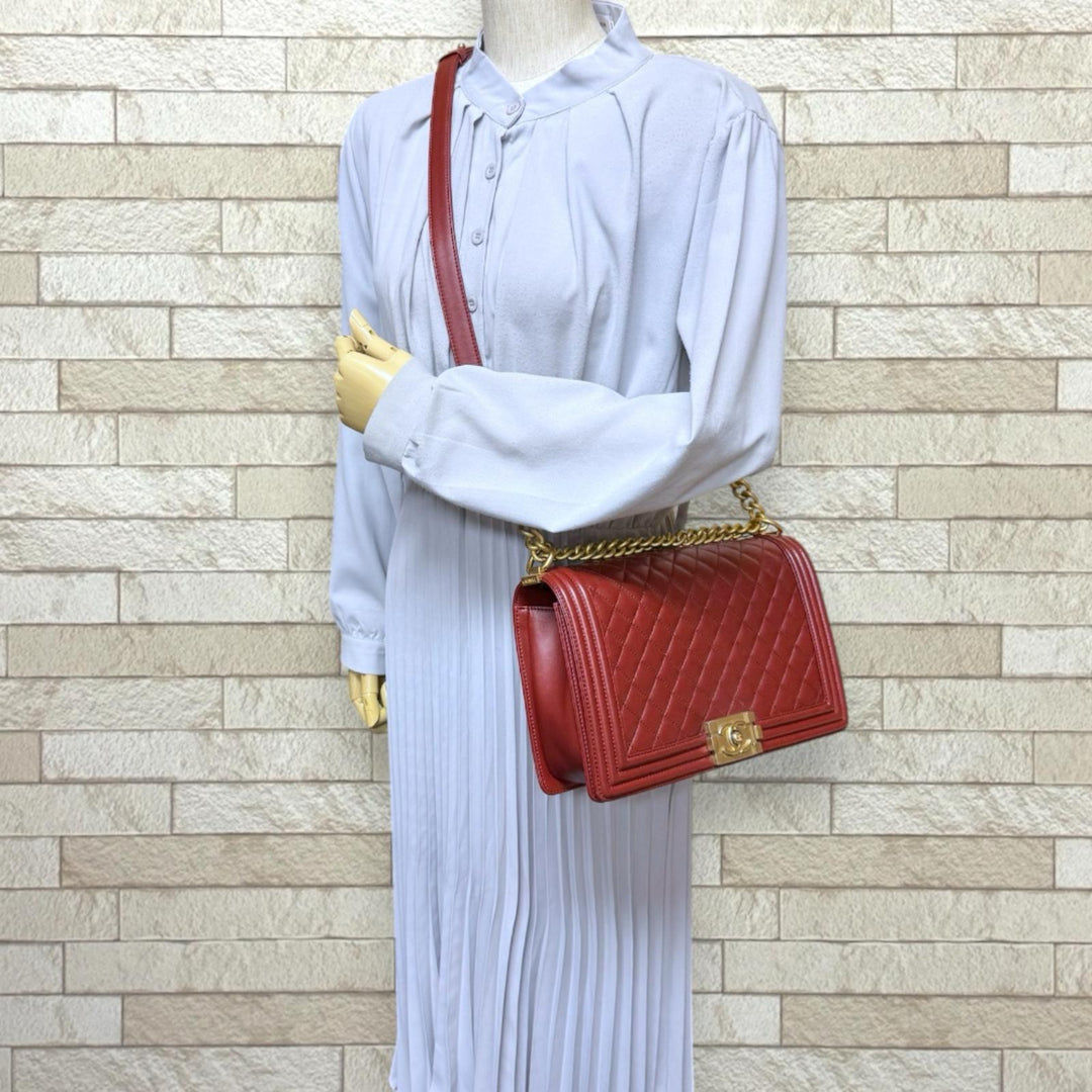 CHANEL シャネル ボーイシャネル ショルダーバッグ レザー ブラウン