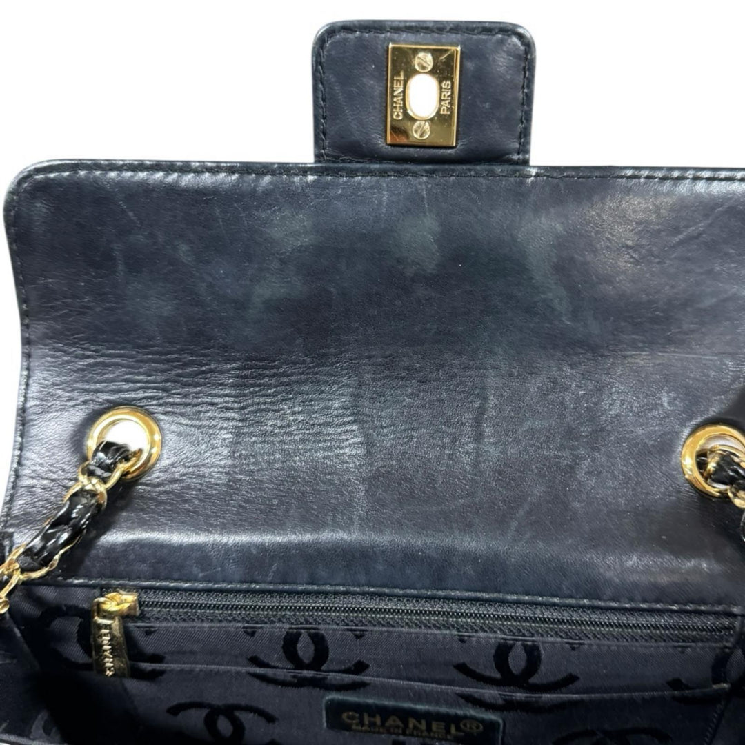 CHANEL シャネル チョコバー ショルダーバッグ パテントレザー