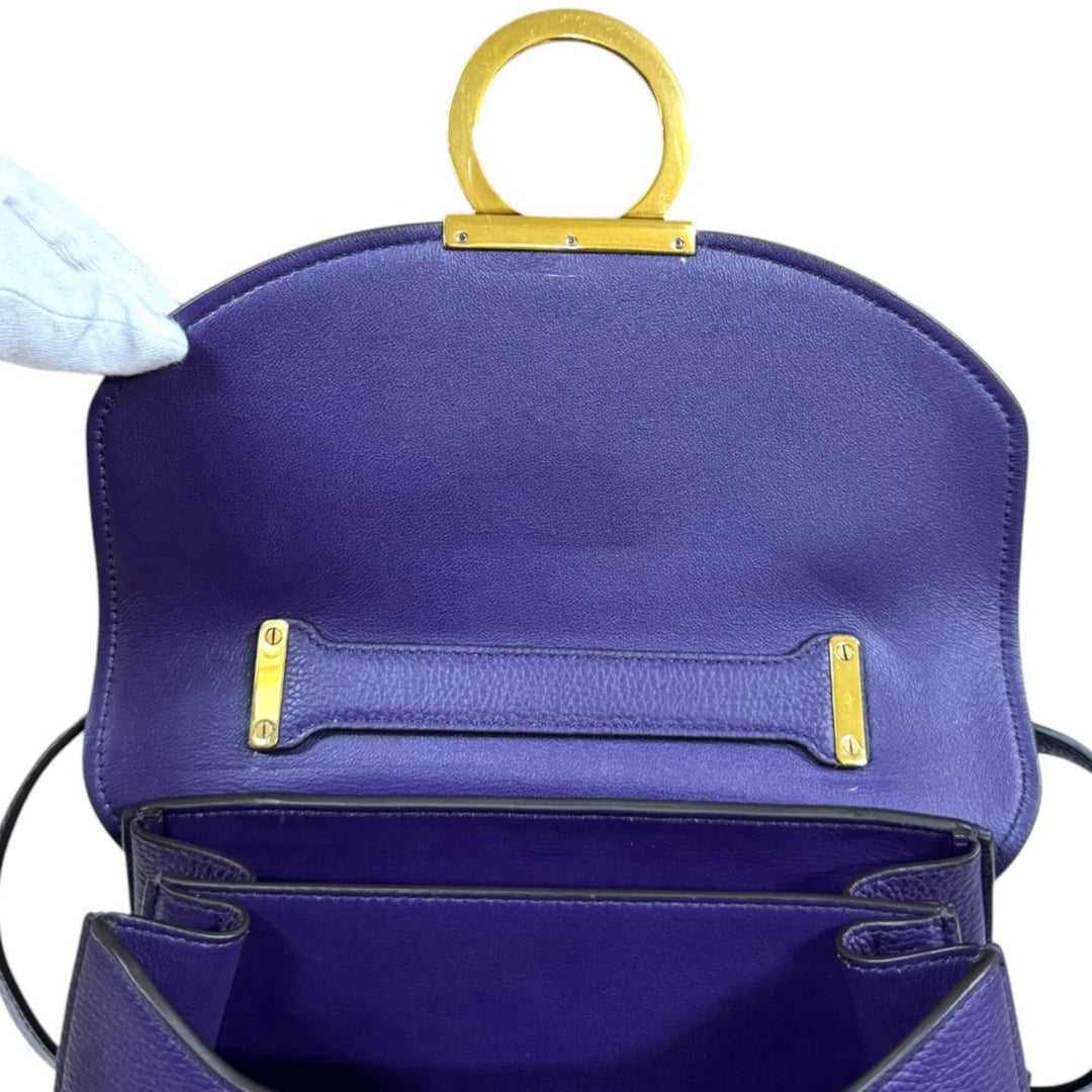 Salvatore Ferragamo サルヴァトーレフェラガモ マーゴット ガンチーニ