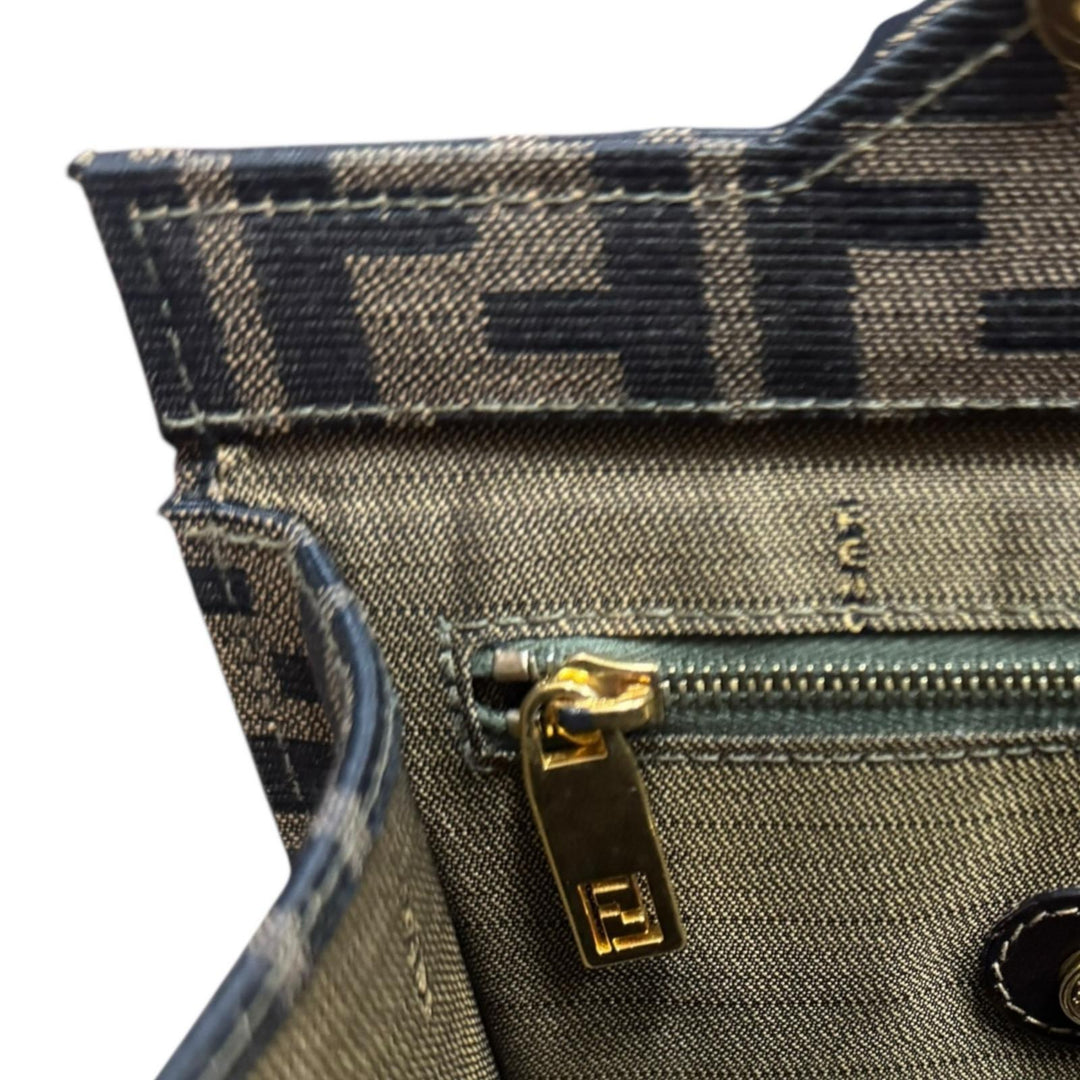 FENDI フェンディ バニティ型 ズッカ ショルダーバッグ キャンバス