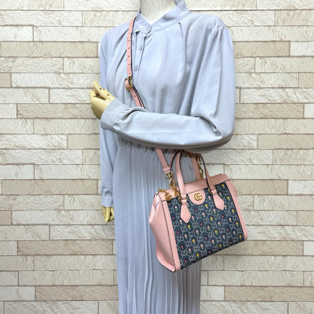 GUCCI グッチ JAPAN EXCLUSIVE フラワー刺繡 GGマーモント ショルダー
