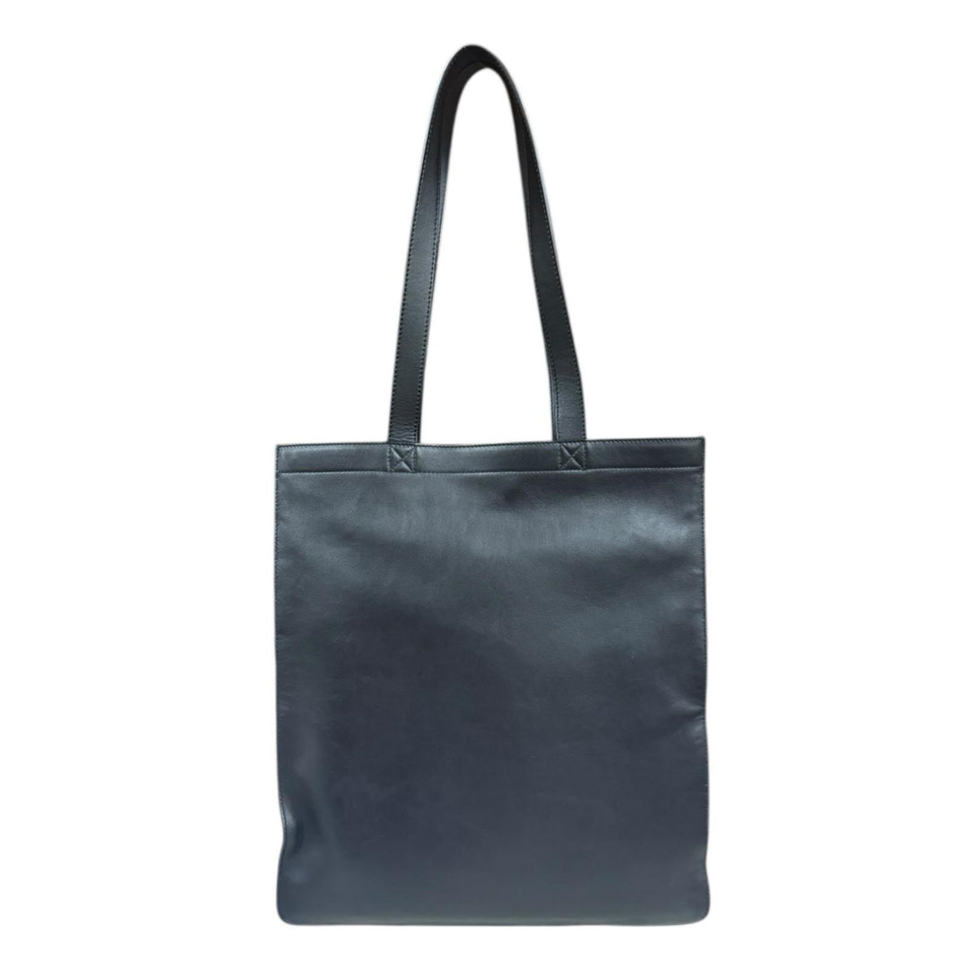 Fendi ブラック トートバッグ FENDI フェンディ フラット ショッピングバッグ トートバッグ レザー