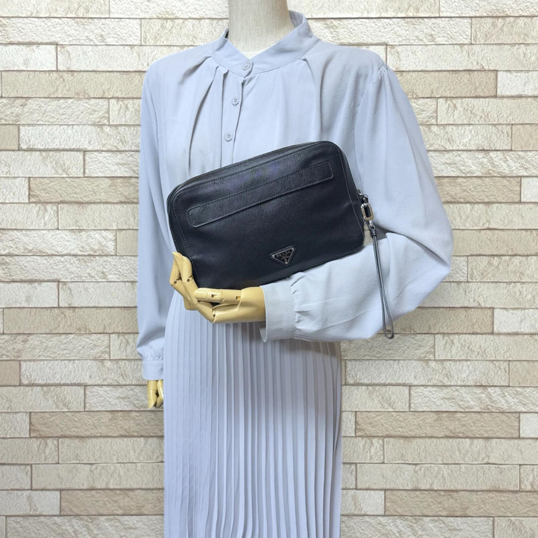 PRADA プラダ セカンドバッグ レザー ブラック メンズ 中古 – 【公式