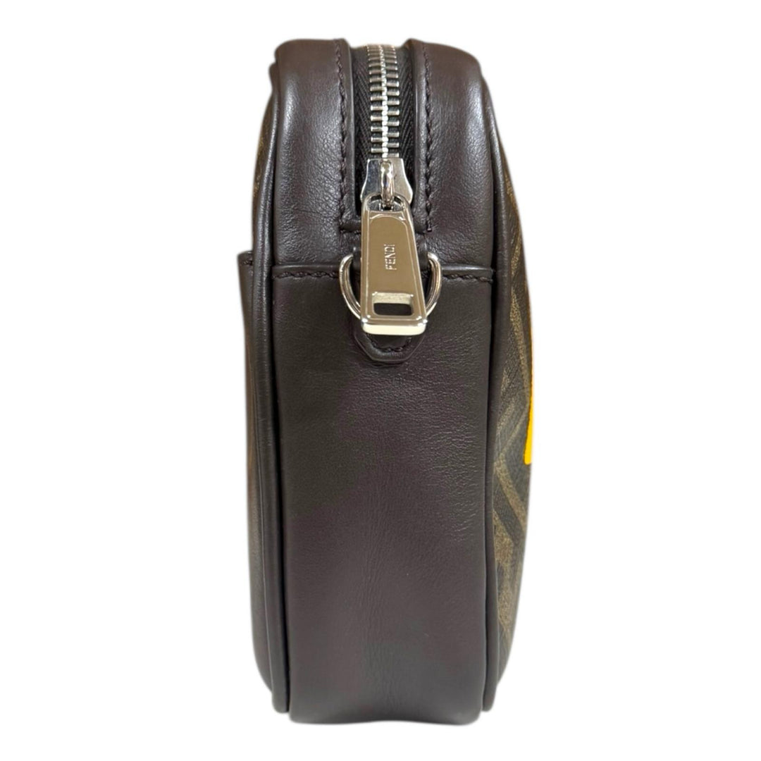 FENDI フェンディ カメラケース ミディアム ズッカ ショルダーバッグ