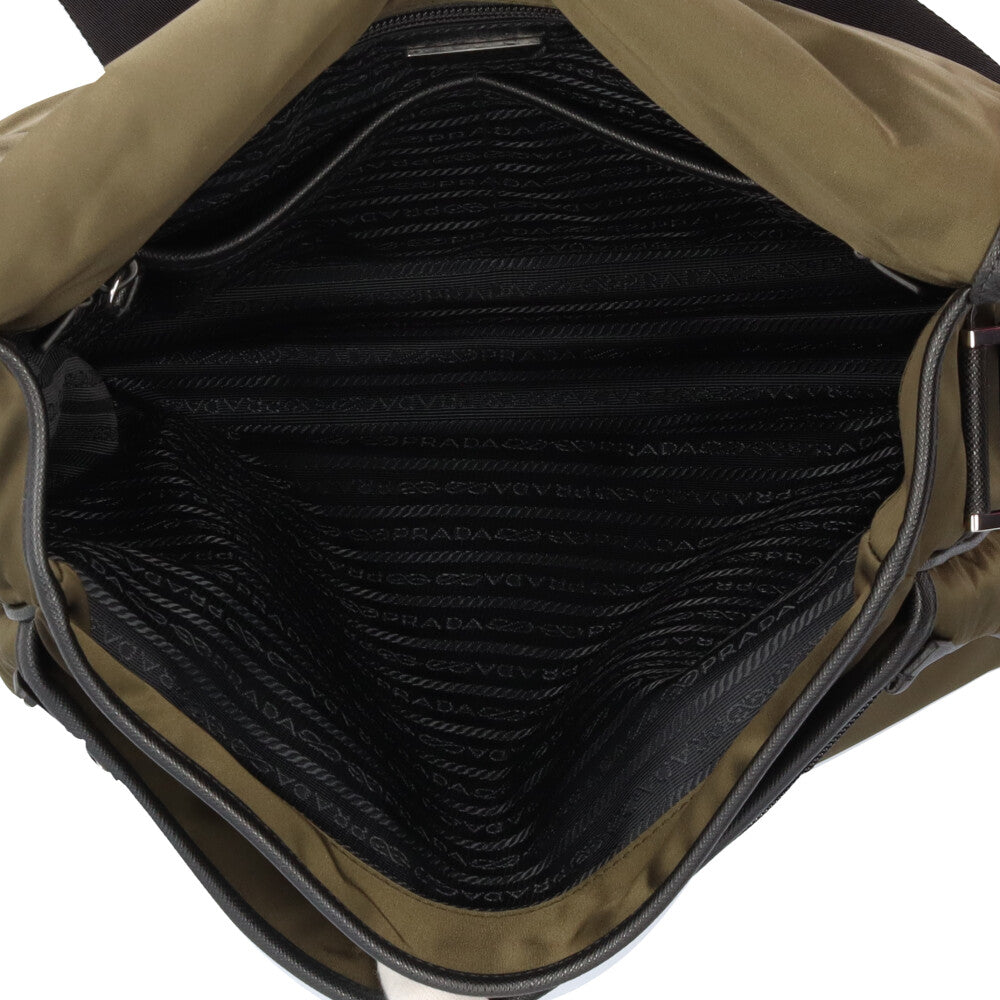 PRADA プラダ メッセンジャーバッグ ショルダーバッグ ナイロン