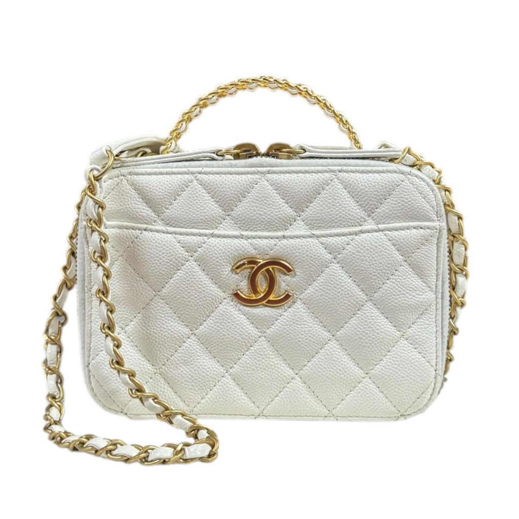 レア　極美品　CHANEL バニティ　ホワイト CHANEL シャネル バニティバッグ マトラッセ ショルダーバッグ レザー