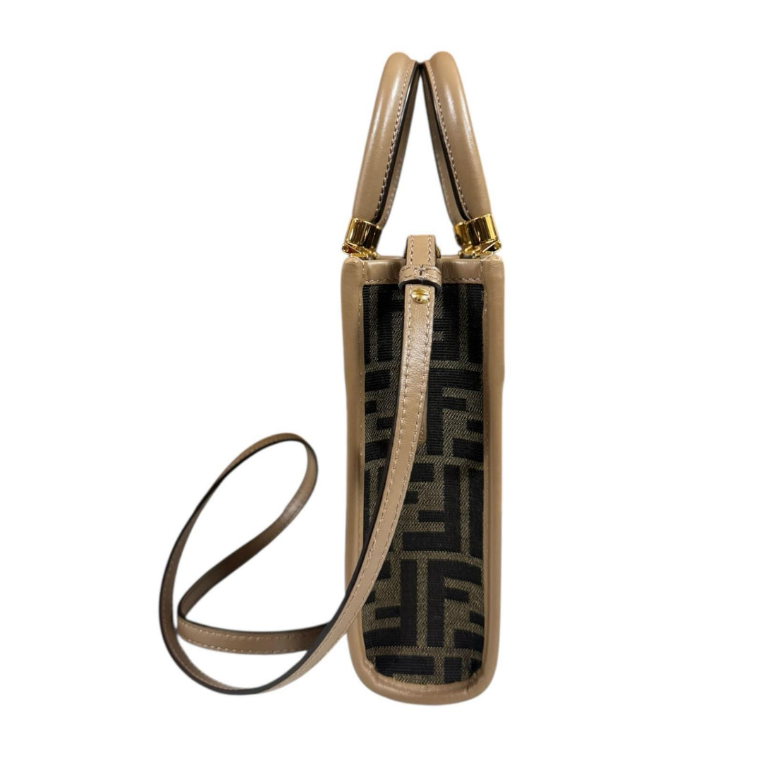 FENDI フェンディ サンシャインショッパースモール ズッカ ショルダー