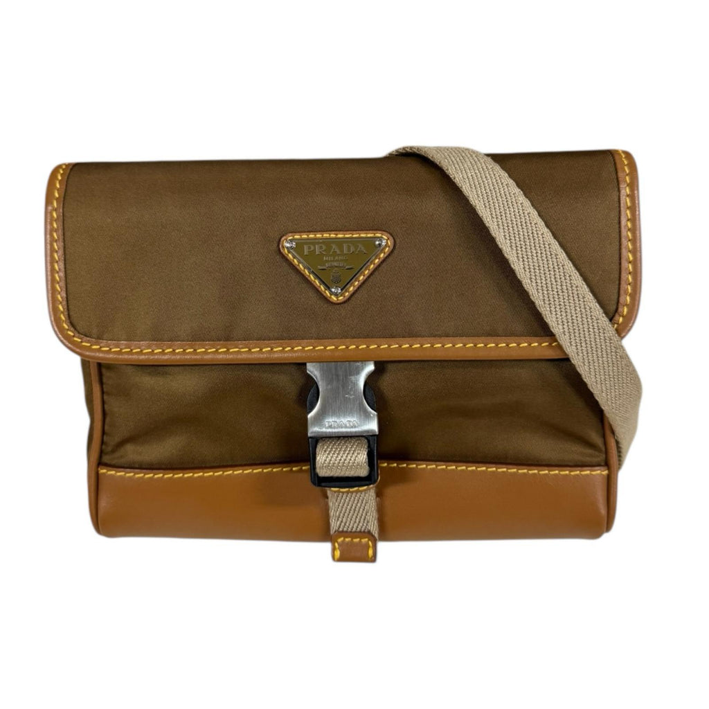 極美品✨PRADA リナイロン　ショルダー　iPhoneケース　全機種対応 PRADA プラダ リナイロン スマートフォンケース ショルダー
