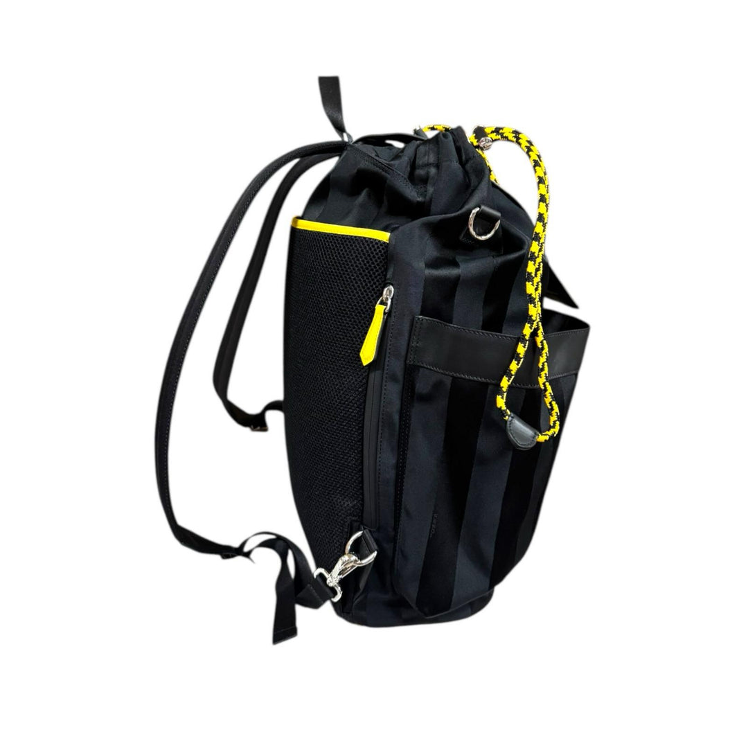 FENDI フェンディ ペカン リュック・デイパック ナイロン メンズ 中古