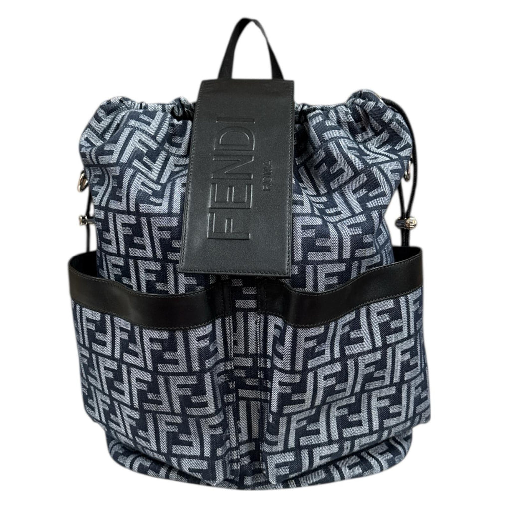 FENDI フェンディ FFジャガードストライクミディアム リュック
