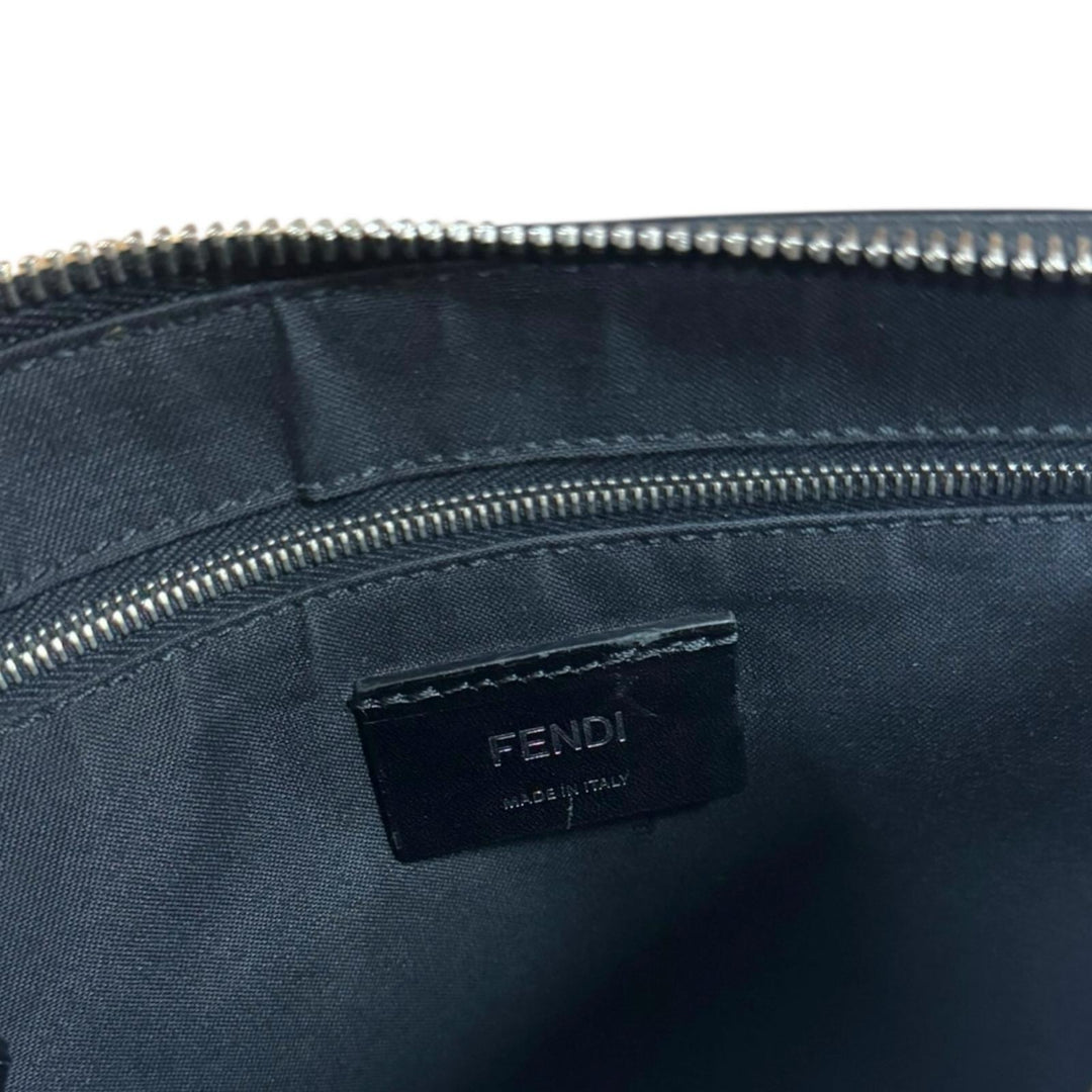 FENDI フェンディ ズッカ ショルダーバッグ レザー ブラウン メンズ