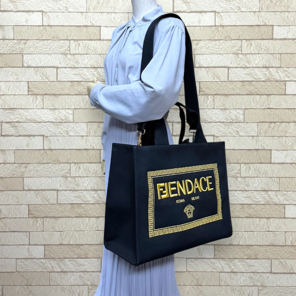 FENDI フェンディ FENDACE ショッパーバッグ ミディアム トートバッグ 